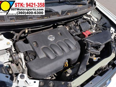 Used 2012 Nissan Cube 1.8 SL w/ Interior Designer Pkg FWD image 24