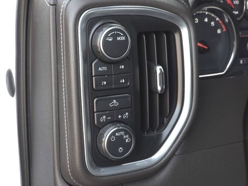 Used 2021 Chevrolet Silverado 1500 LT w/ All Star Edition Plus image 23