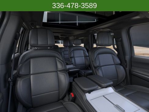 New 2026 Lincoln Navigator L Reserve AWD/4WD image 10