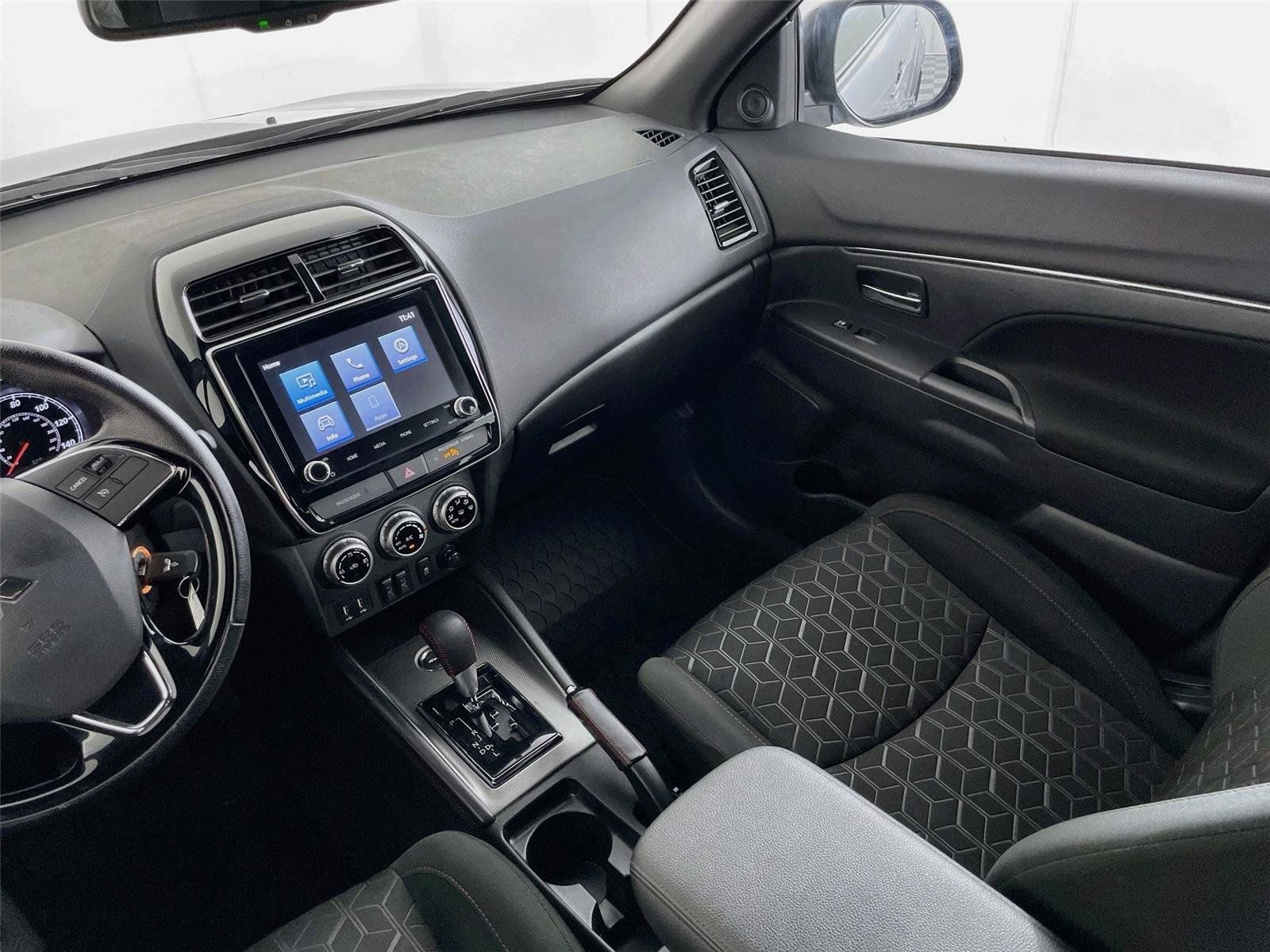 Used 2024 Mitsubishi Outlander Sport AWD image 26