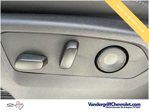 Used 2025 Chevrolet Silverado 1500 RST w/ Convenience Package II RWD image 24