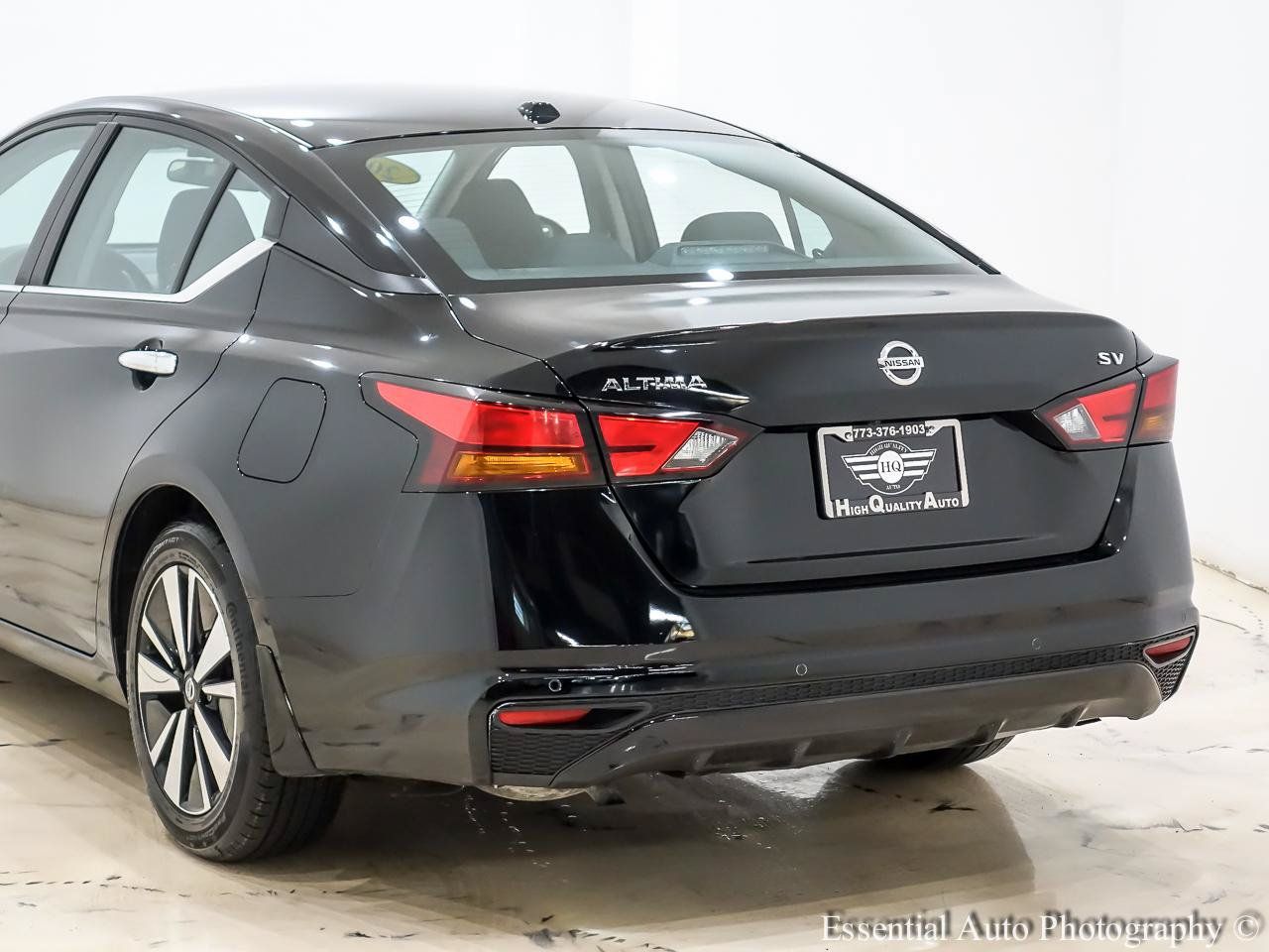 Used 2022 Nissan Altima 2.5 SV FWD image 9