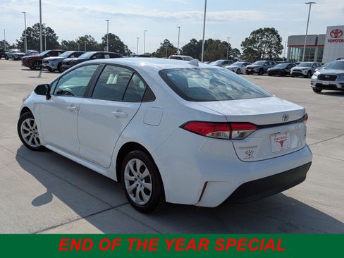 Certified 2023 Toyota Corolla LE image 5