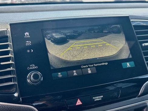 Used 2021 Honda Passport EX-L image 17