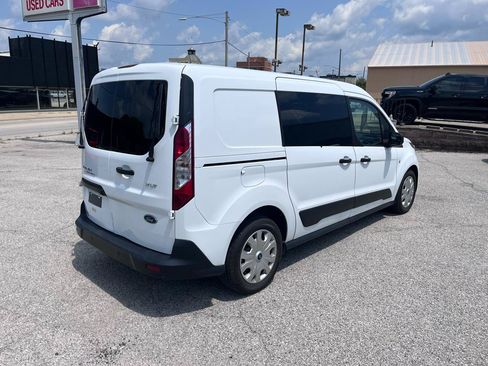 Used 2022 Ford Transit Connect XLT FWD image 3