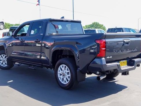 New 2026 Toyota Tacoma SR5 AWD/4WD image 10