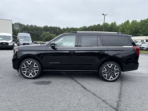 Used 2025 Ford Expedition Platinum w/ Platinum Ultimate Package AWD/4WD image 4