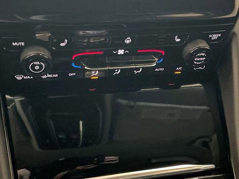 Used 2021 Jeep Grand Cherokee L Limited w/ Trailer Tow Group (B) image 19