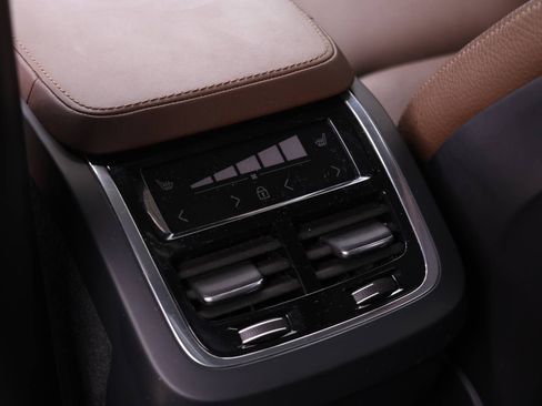 Certified 2023 Volvo XC90 B6 Plus w/ Protection Package Premier AWD/4WD image 16