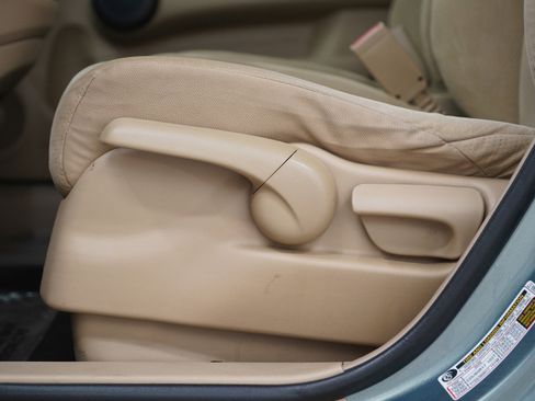 Used 2011 Honda CR-V SE image 22