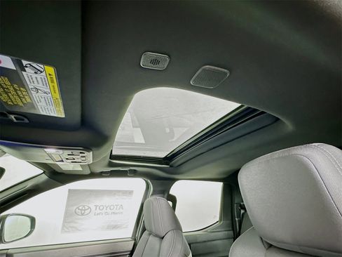 New 2025 Toyota Tacoma TRD Off-Road image 23