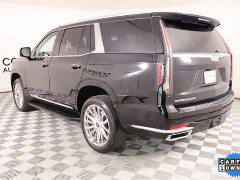 Used 2024 Cadillac Escalade Premium Luxury image 25