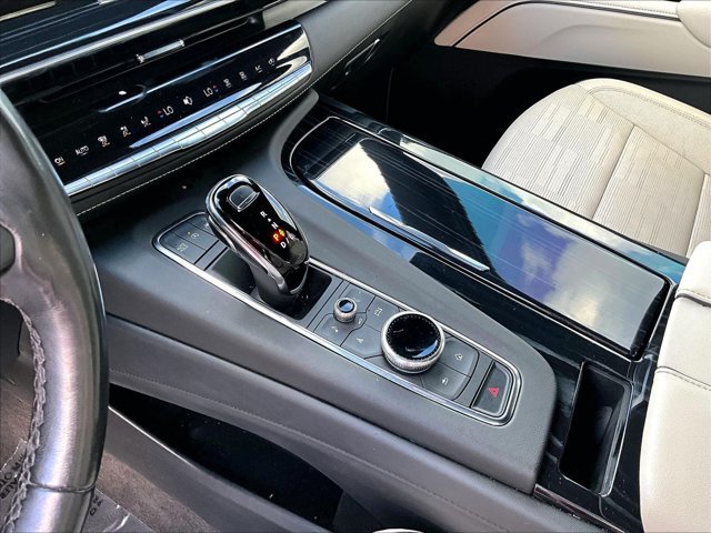 Used 2024 Cadillac Escalade Sport w/ LPO, ONYX Package RWD image 15