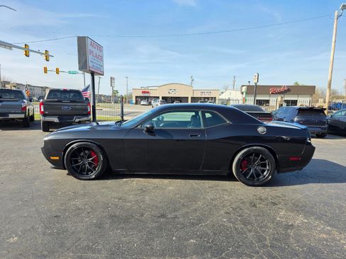 Used 2010 Dodge Challenger R/T image 21