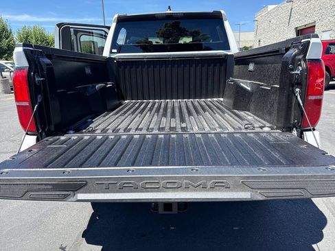 New 2026 Toyota Tacoma SR5 AWD/4WD image 24