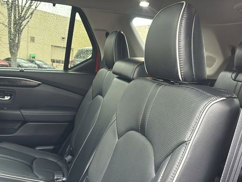Certified 2024 Honda Pilot Elite image 31