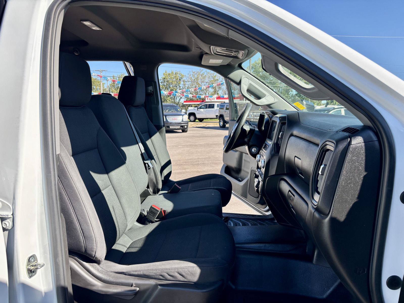 Used 2023 GMC Sierra 2500 Pro AWD/4WD image 13