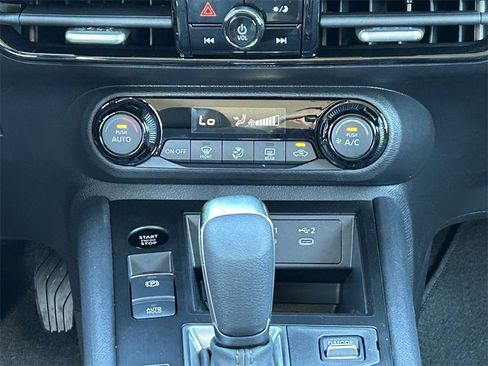 New 2026 Nissan Kicks SV image 13