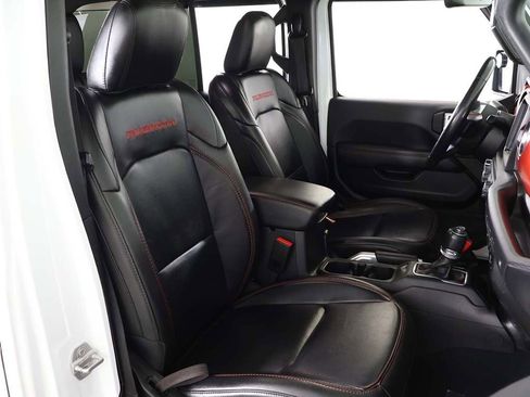 Used 2022 Jeep Wrangler Unlimited Rubicon w/ Cold Weather Group image 27