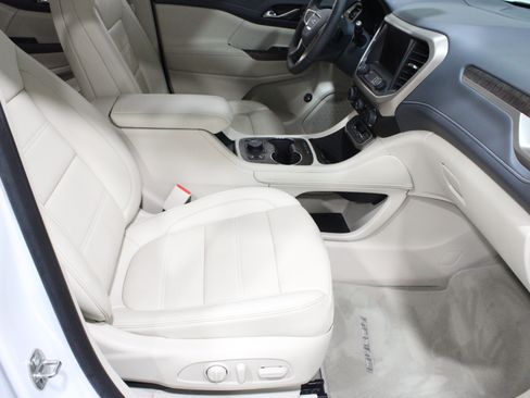 Used 2023 GMC Acadia Denali AWD/4WD image 29