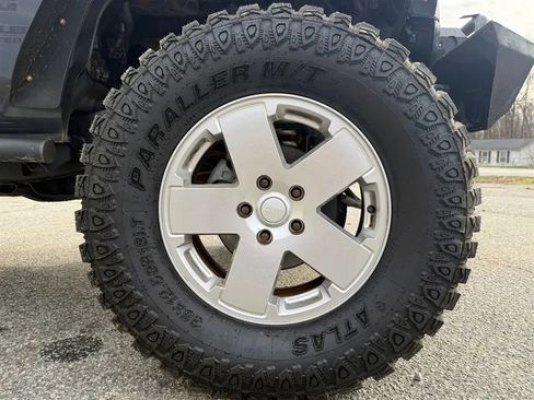 Used 2016 Jeep Wrangler Unlimited Sport AWD/4WD image 36