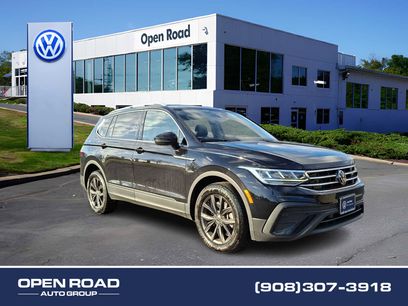 Certified 2024 Volkswagen Tiguan SE