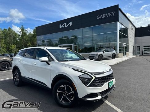 Certified 2023 Kia Sportage LX AWD/4WD image 1