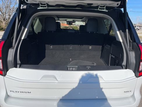 Used 2025 Ford Expedition Max Platinum image 16