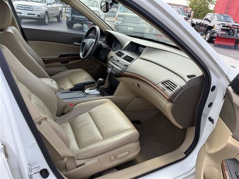 Used 2010 Honda Accord EX-L image 10