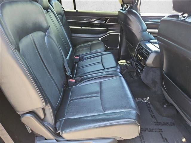 Used 2022 Jeep Wagoneer Series II w/ Premium Group I AWD/4WD image 27