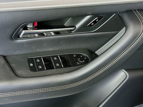 New 2026 MAZDA CX-70 3.3 Turbo w/ Preferred Package AWD/4WD image 18