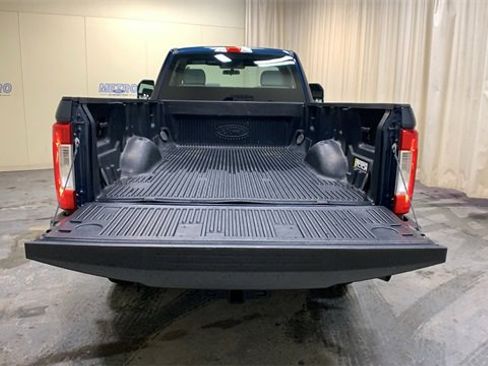 Used 2019 Ford F250 XL w/ STX Appearance Package image 17
