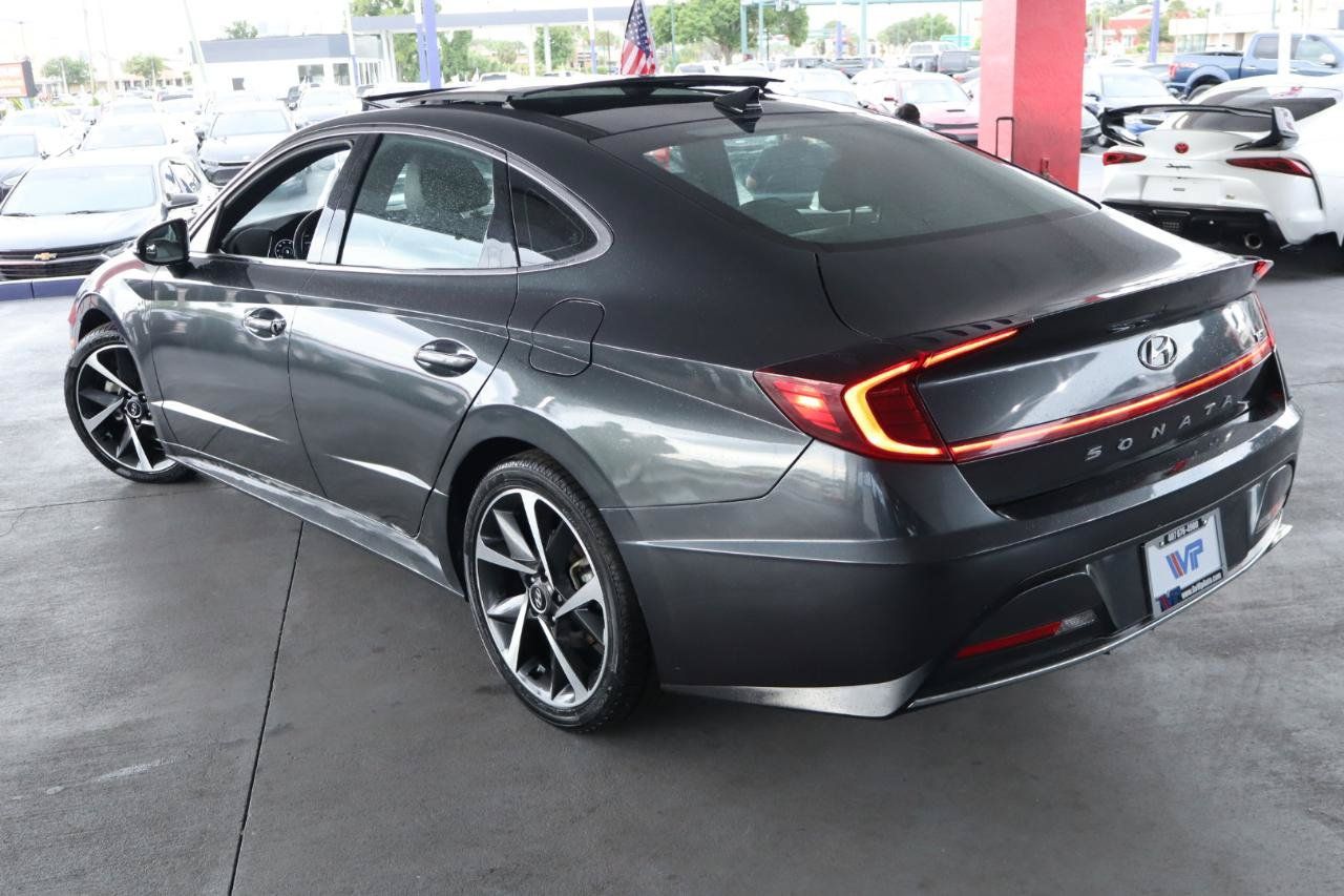 Used 2021 Hyundai Sonata SEL Plus w/ Tech Package FWD image 7