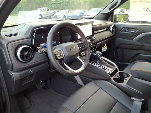 New 2026 Chevrolet Colorado Z71 w/ Technology Package AWD/4WD image 12