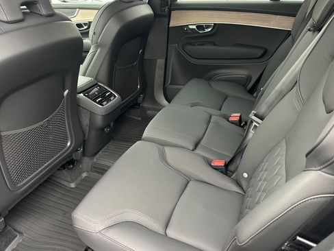 New 2026 Volvo XC90 B5 Plus w/ Protection Package image 11