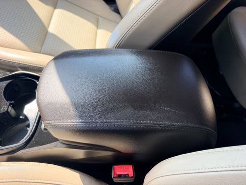 Used 2013 Hyundai Santa Fe Limited FWD image 47