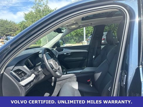 Certified 2025 Volvo XC90 B5 Core AWD/4WD image 19