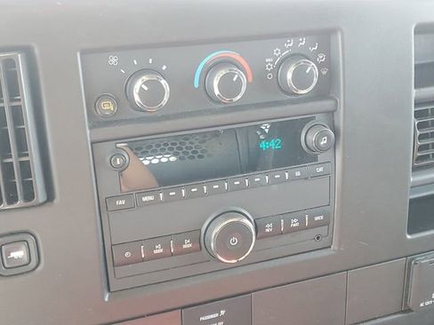 Used 2023 Chevrolet Express 2500 w/ Driver Convenience Package image 17