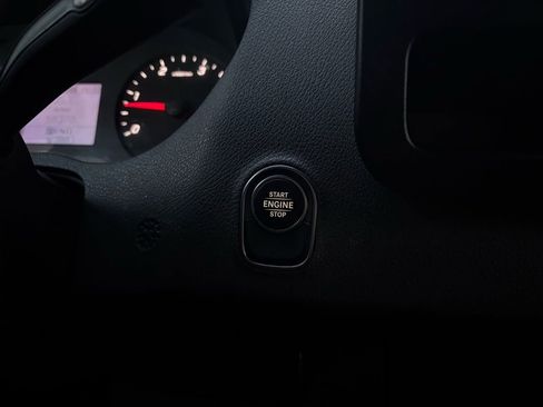 Used 2020 Mercedes-Benz Sprinter 2500 image 30