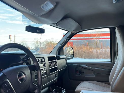 Used 2013 GMC Savana 2500 w/ Power Package image 9