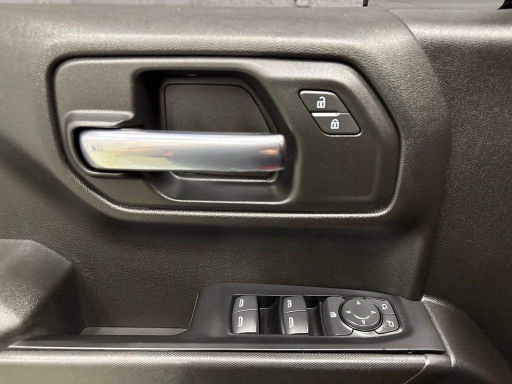 Used 2021 Chevrolet Silverado 1500 Custom Trail Boss w/ Safety Confidence Package AWD/4WD image 19
