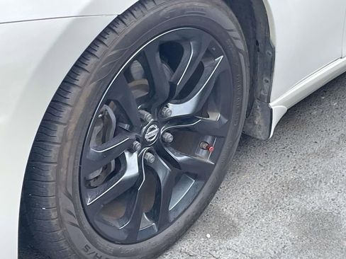 Used 2017 Nissan 370Z Coupe image 18