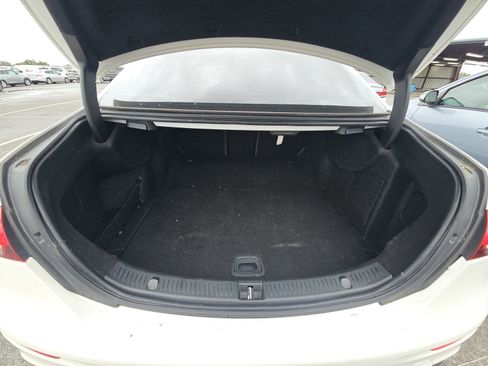 Used 2022 Mercedes-Benz E 350 Sedan w/ AMG Line Exterior image 14