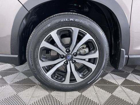 Used 2023 Subaru Forester Limited image 25