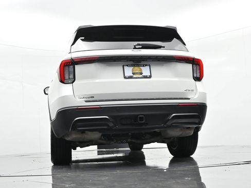 Used 2025 Ford Explorer ST-Line AWD/4WD image 23