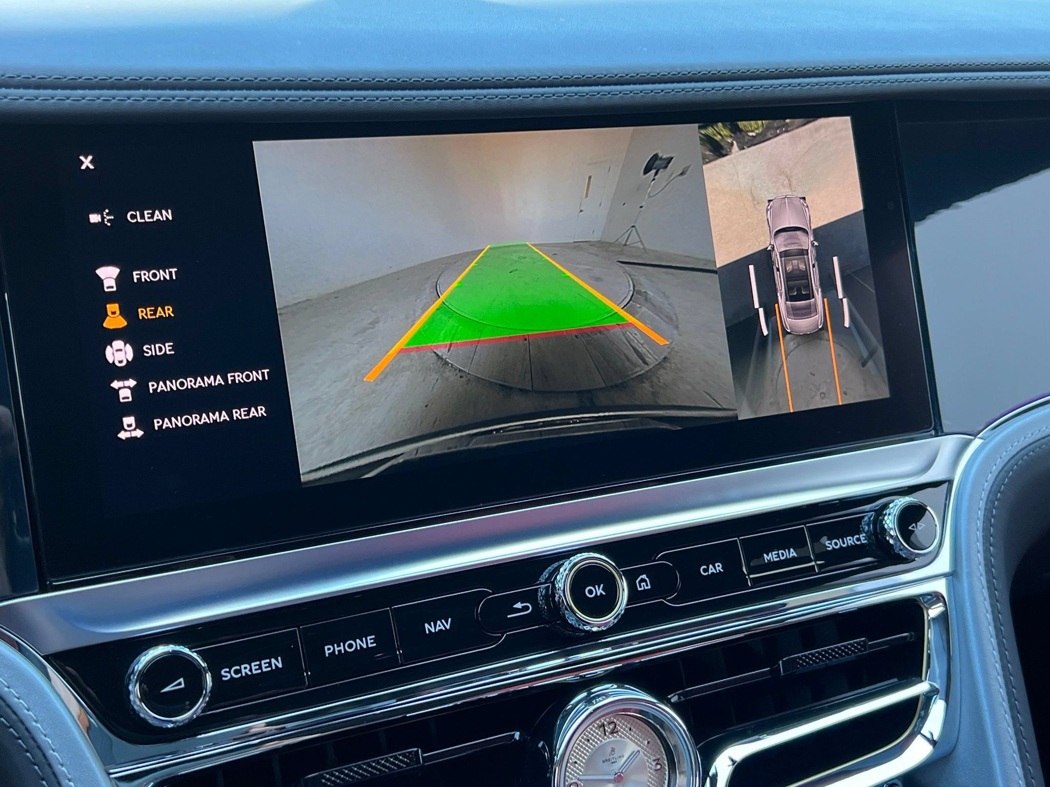 Used 2022 Bentley Flying Spur W12 AWD/4WD image 28