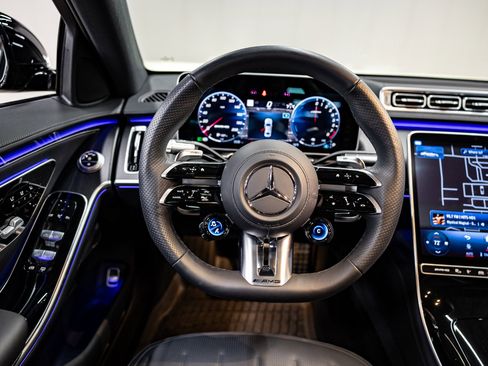 Used 2024 Mercedes-Benz S 63 AMG S image 8