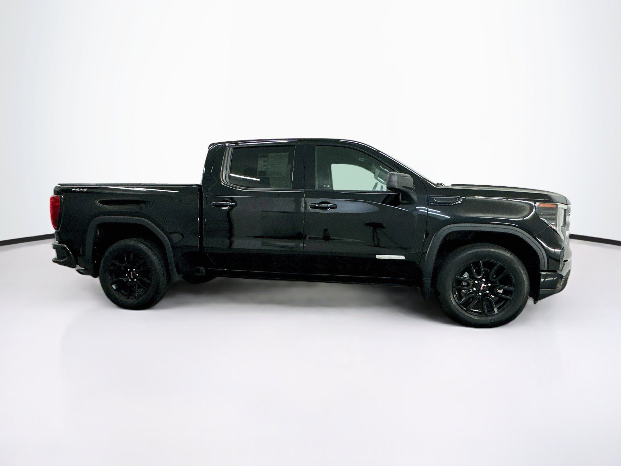 Used 2024 GMC Sierra 1500 Elevation AWD/4WD image 10