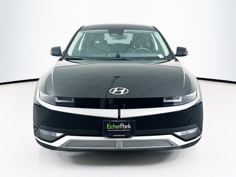 Used 2024 Hyundai Ioniq 5 SE RWD image 2