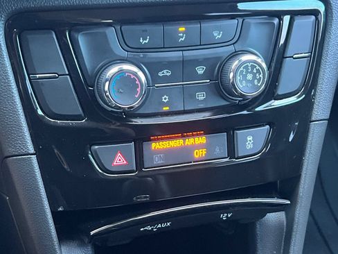Used 2019 Buick Encore Preferred w/ Safety Package FWD image 17